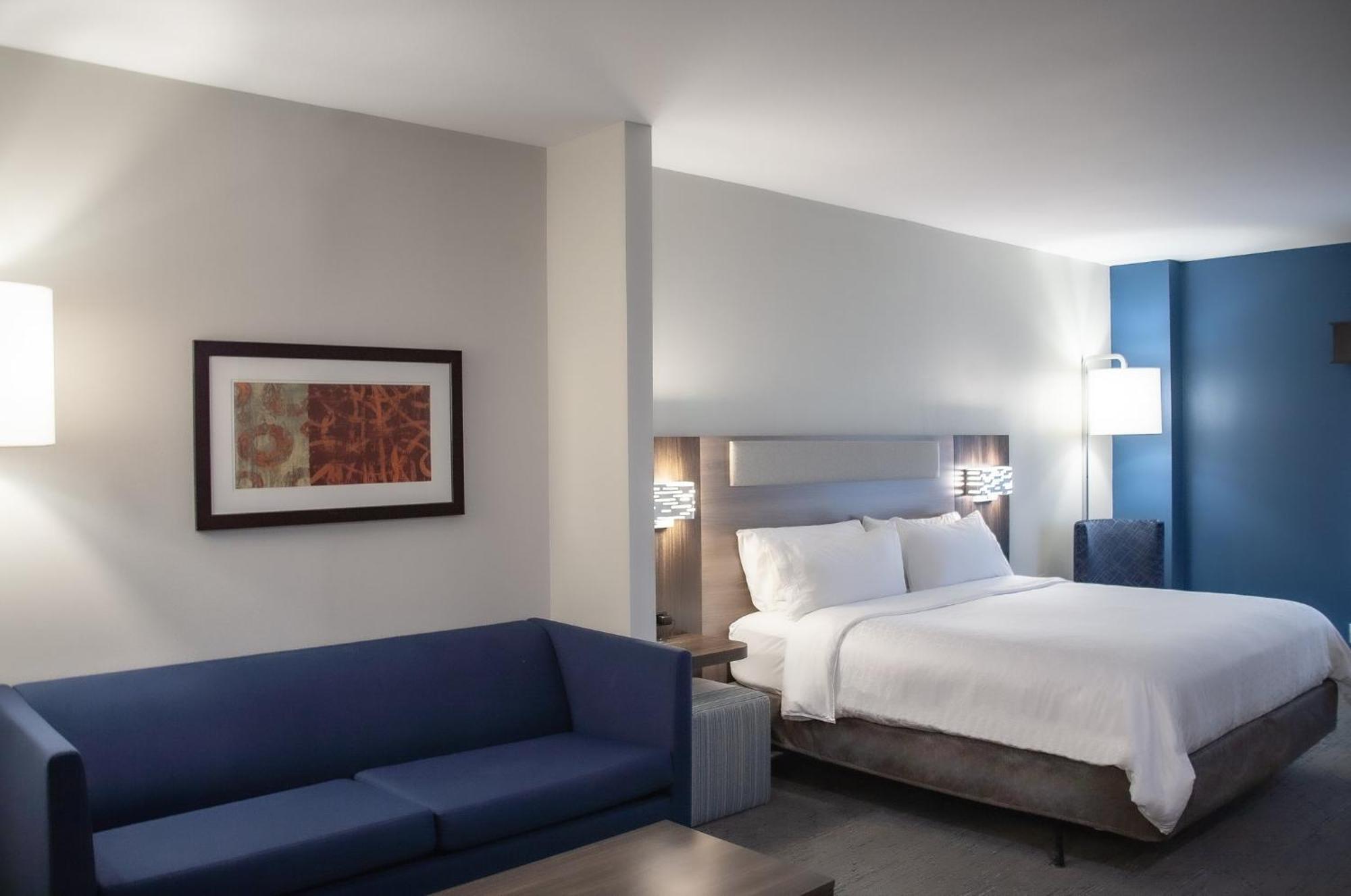 Holiday Inn Express & Suites Overland Park By Ihg Esterno foto