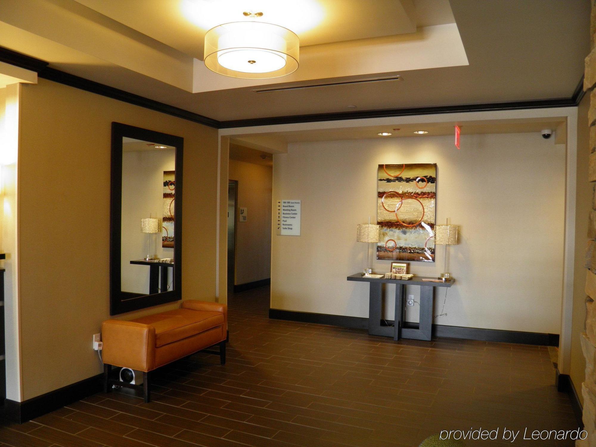 Holiday Inn Express & Suites Overland Park By Ihg Esterno foto