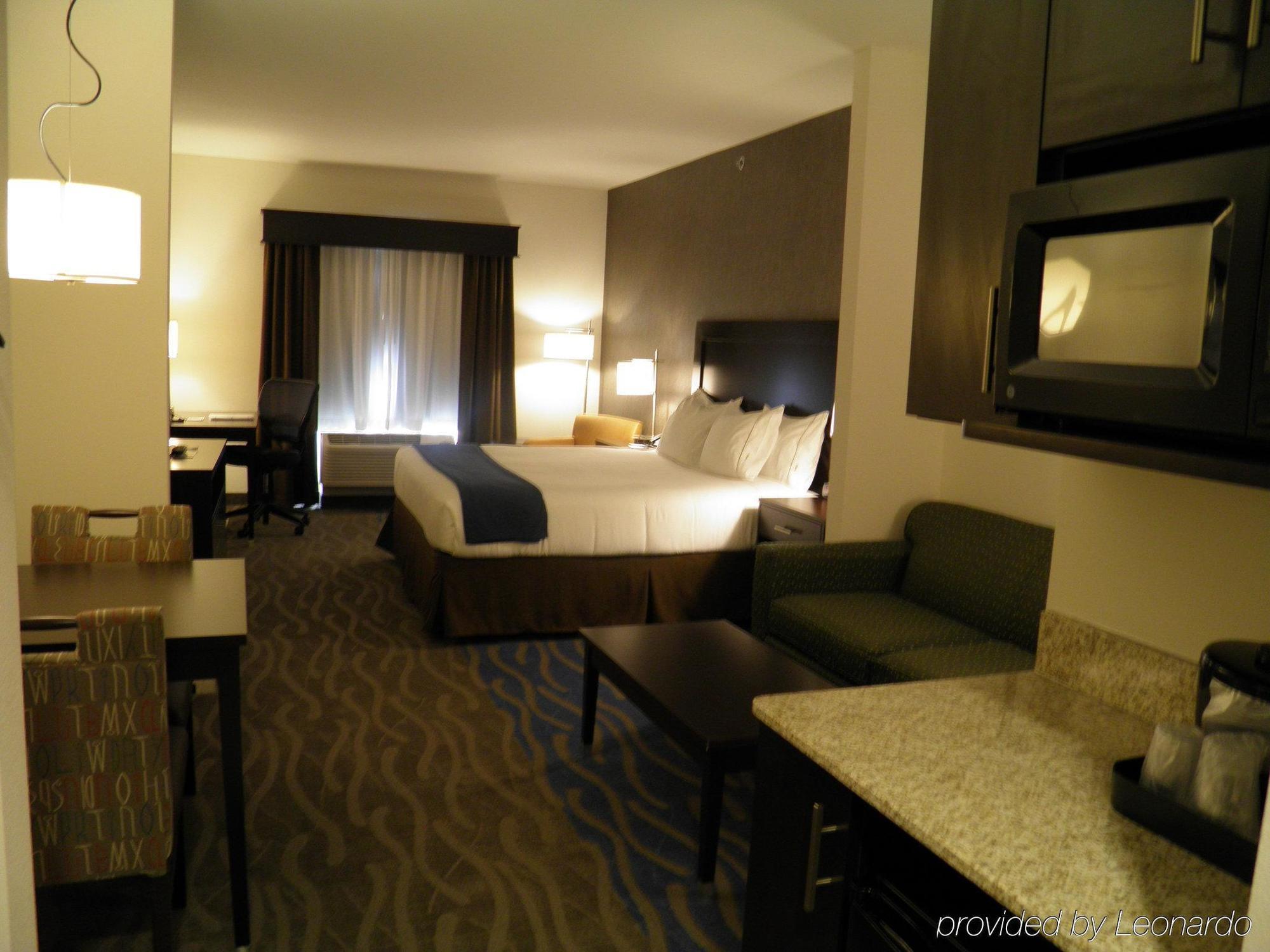Holiday Inn Express & Suites Overland Park By Ihg Esterno foto
